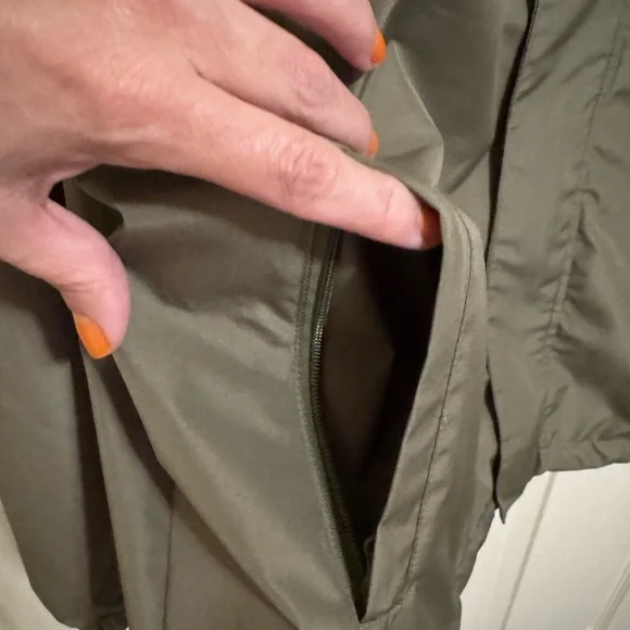 Ducks Unlimited Olive Green Windbreaker Jacket - Picture 5 of 10